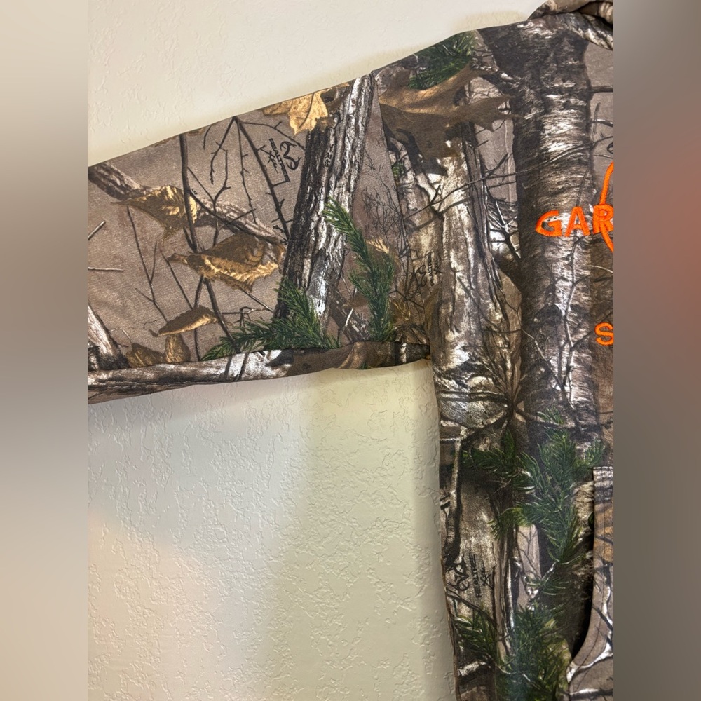 Garth Brooks Stadium Tour Camouflage Hoodie with Orange Logo Size L - Picture 4 of 10